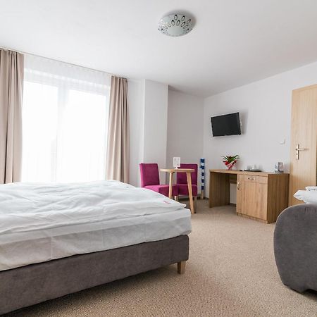 Magnolia Pokoje I Apartamenty Debki Ngoại thất bức ảnh