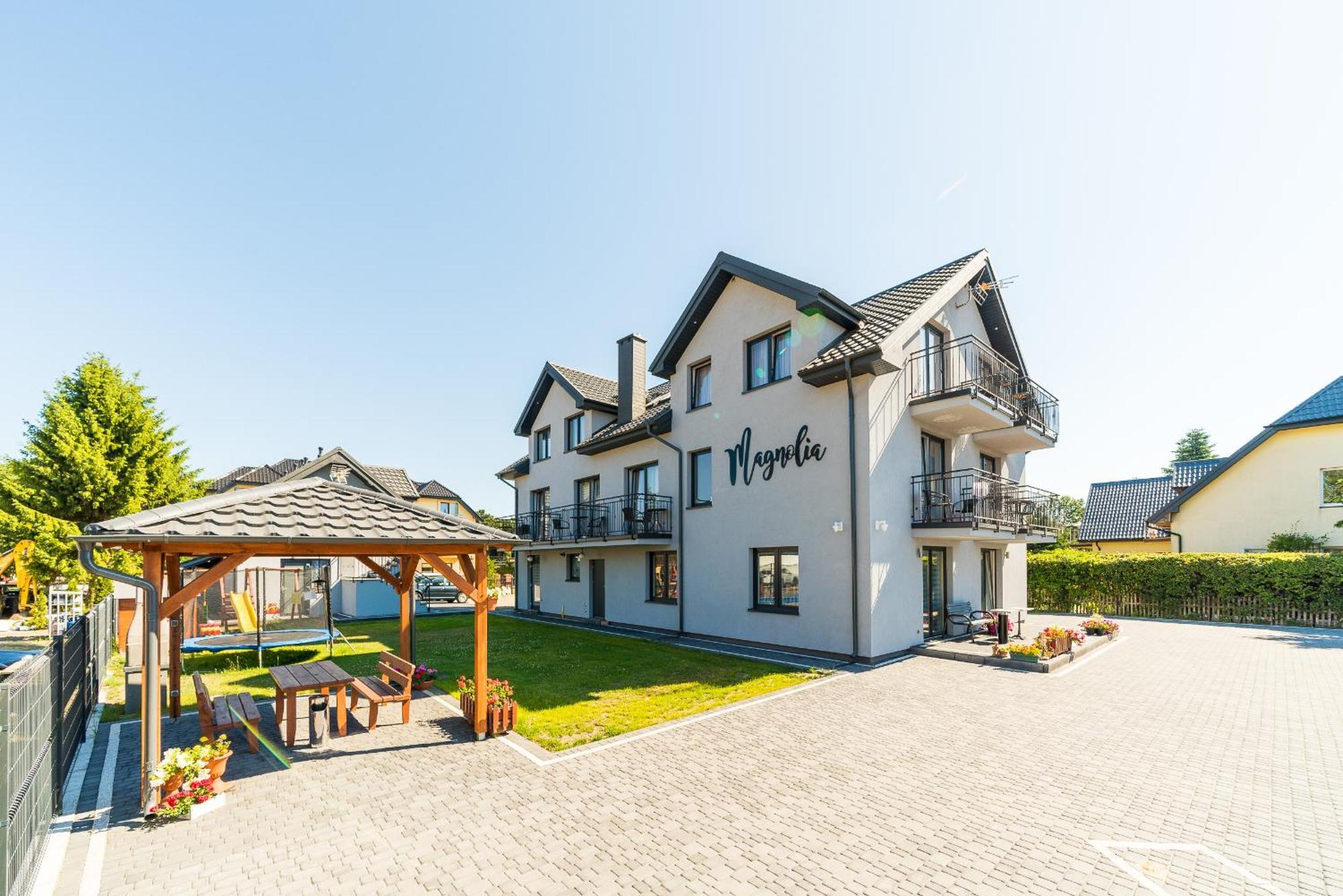 Magnolia Pokoje I Apartamenty Debki Ngoại thất bức ảnh