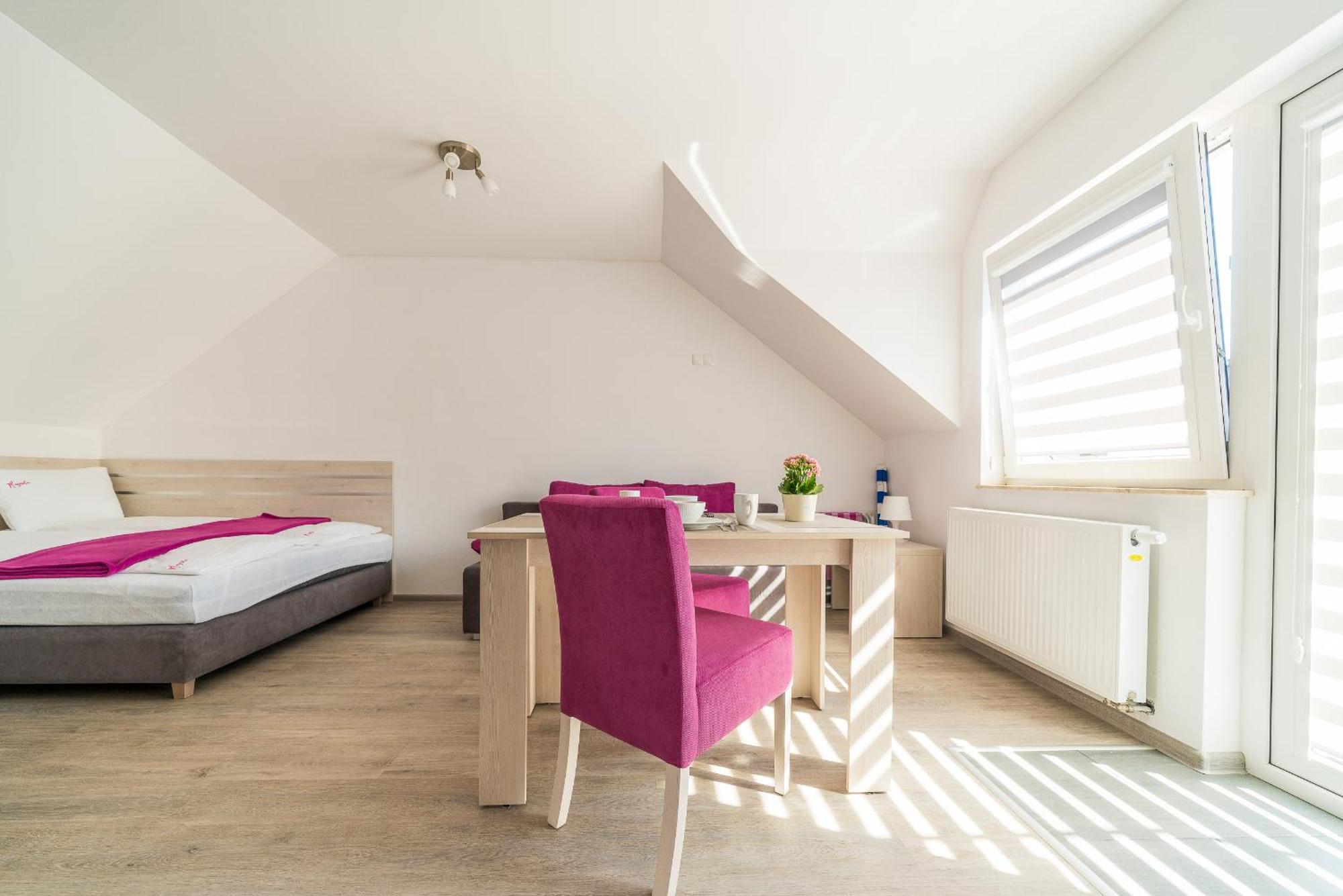Magnolia Pokoje I Apartamenty Debki Ngoại thất bức ảnh
