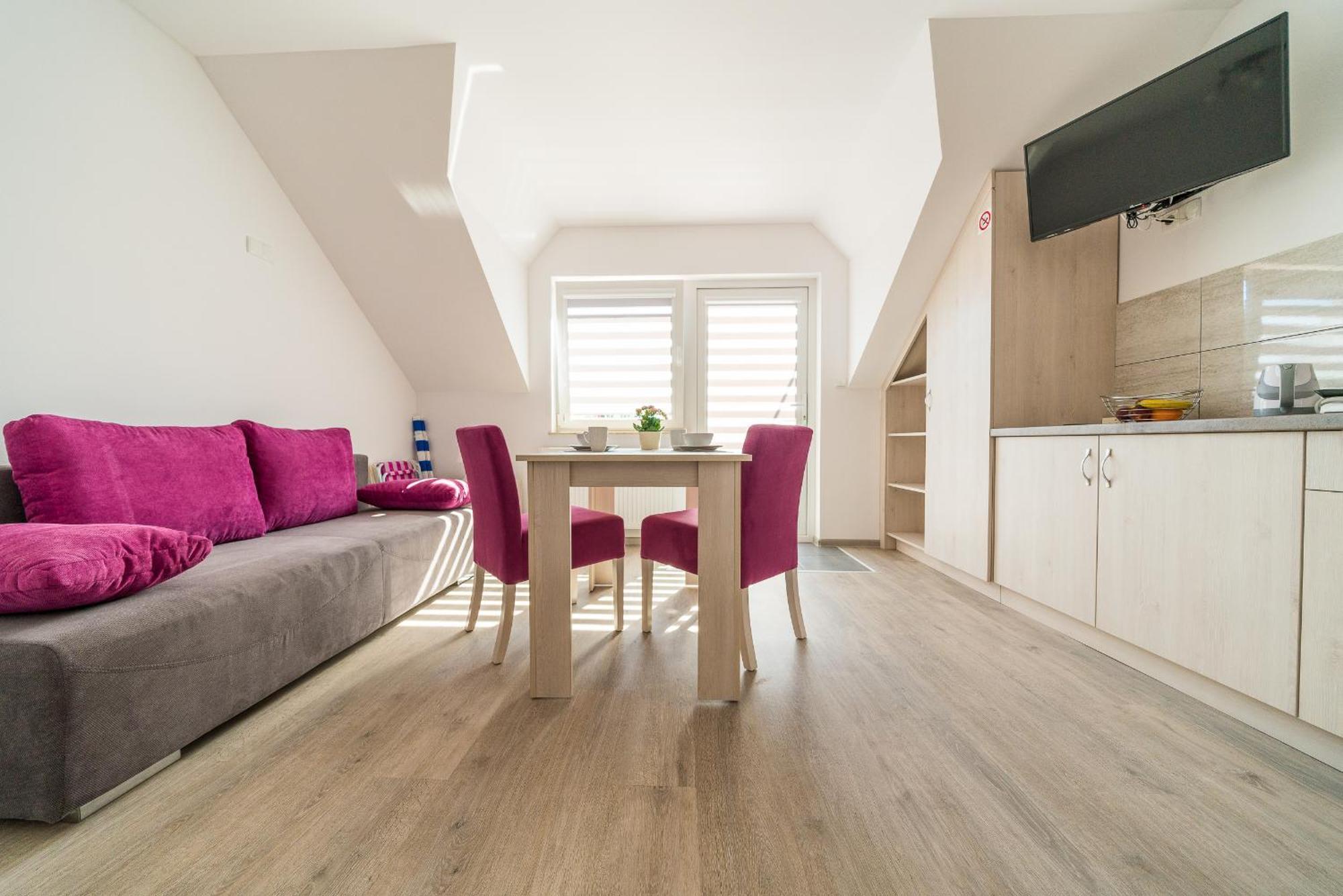 Magnolia Pokoje I Apartamenty Debki Ngoại thất bức ảnh