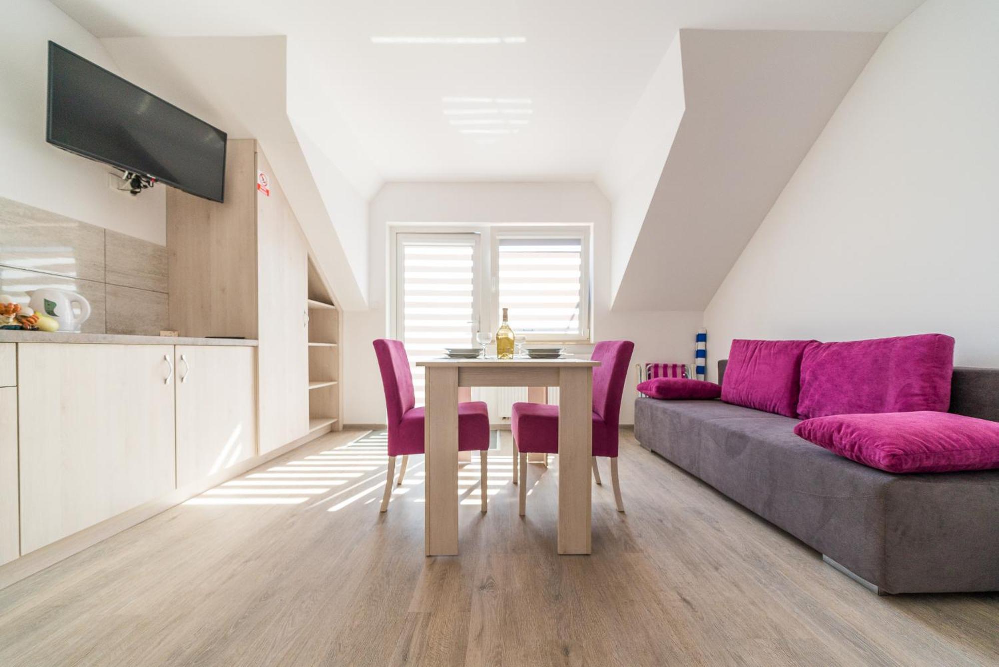 Magnolia Pokoje I Apartamenty Debki Ngoại thất bức ảnh